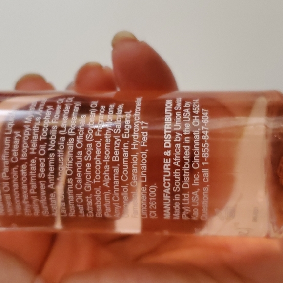 Skincare - Picture 7 of 9